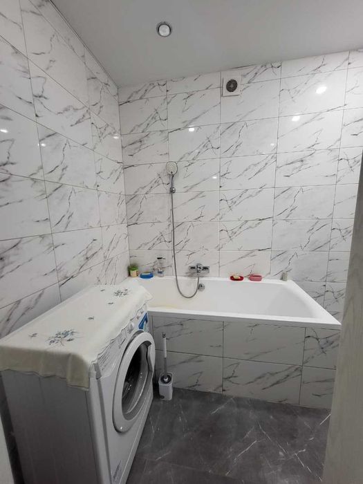 Продается 3 комн кв р-н Караван