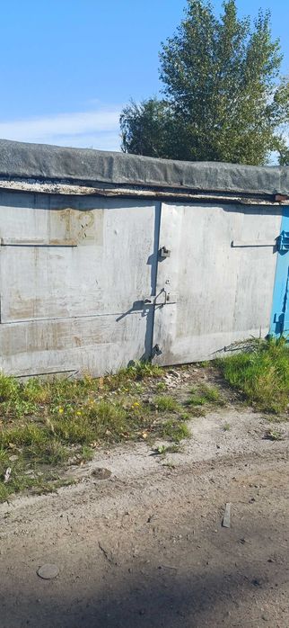 Продам гараж . 800000