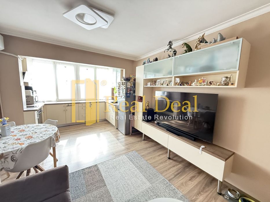 Продава се Тристаен апартамент в София, Люлин 4 - 70 кв.м за 1208 €/кв.м - Снимка #4