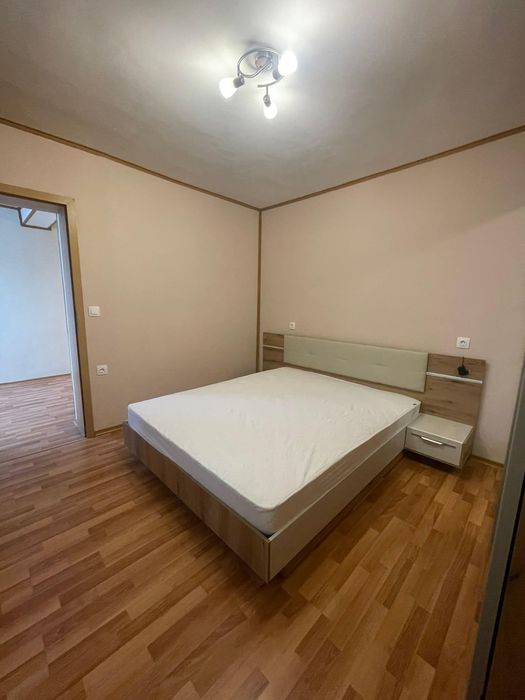 Дава се под наем Четиристаен апартамент в София, Гео Милев - 120 кв.м за 797.64 € - Снимка #4