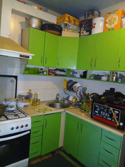 Продам кв. Сергели-2 2/4/5 Балкон-2×6 Чистенькая.Не дорого (62 000&)