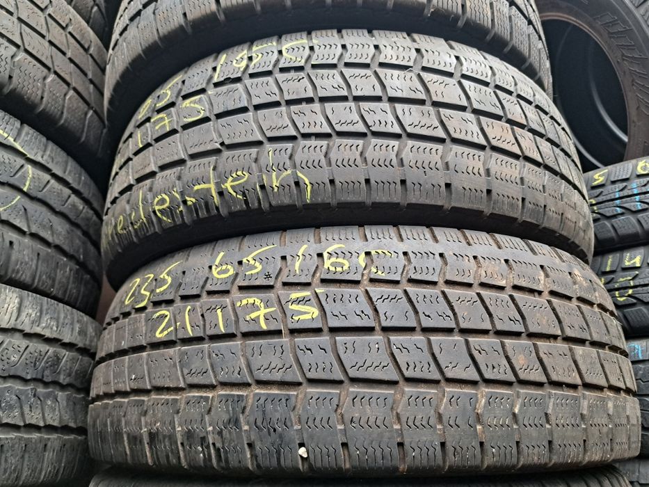 4 anvelope 235/65 R16C Vredestein