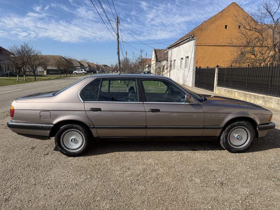 Vand bmw seria 7 E32 v12 IL