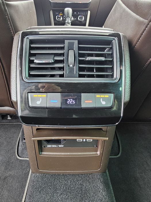 Skoda Superb L&K IV Hibrid