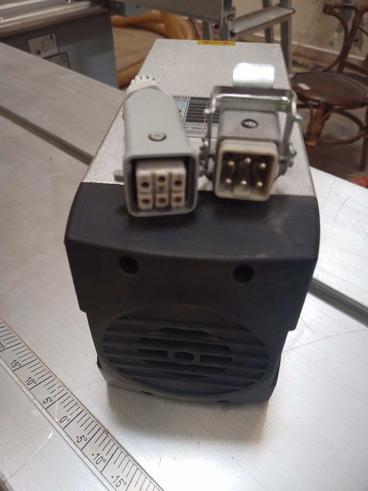 Motor CNC  Perfect pentru gravura, debitare/frezare lemn, piatra, metale
