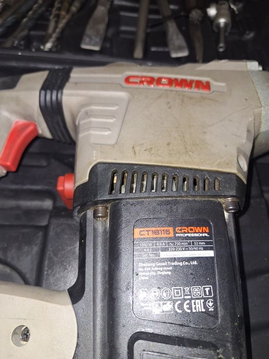 Продам отбойник бу