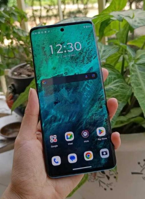 Motorola Edge 40 Neo 5G - 256GB/RAM 8GB, OIS, 144Hz pOLED, Стерео Atmo