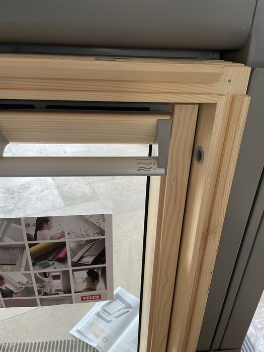 Fereastră VELUX Premium GGL3070 CK02