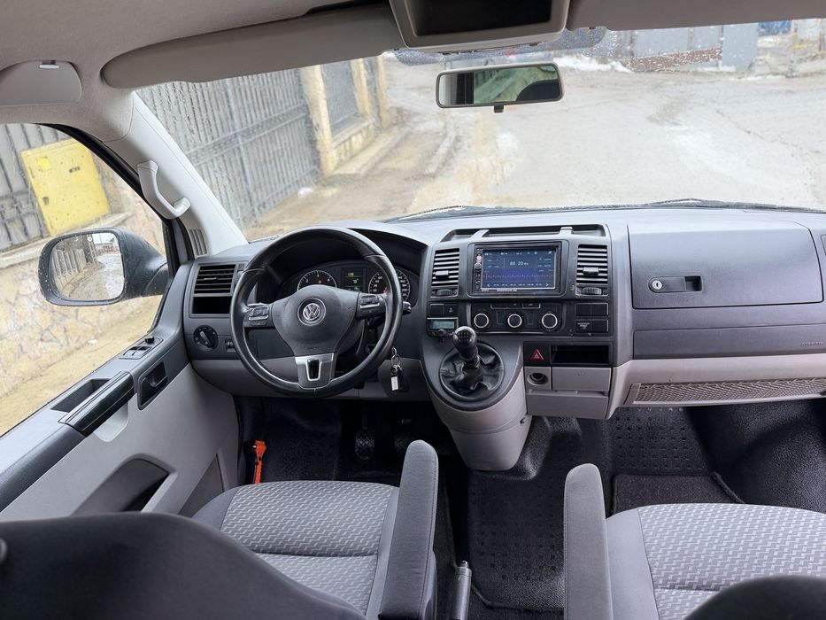 Volkswagen Transporter T5 * Dubla Cabina * Euro 5 * Manual * 140 CP *