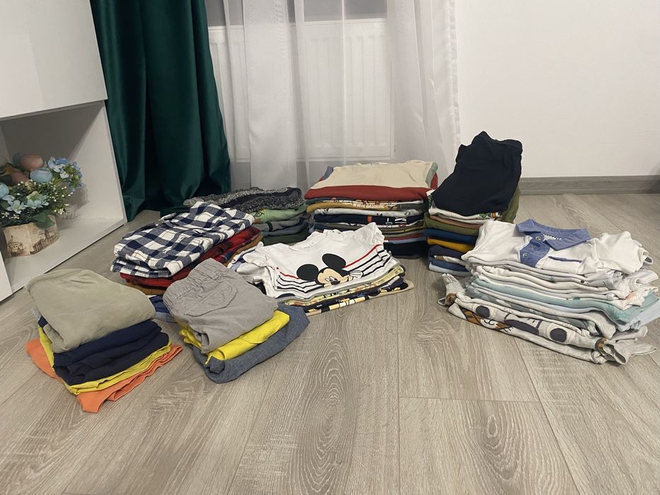 Vand lot baieti 12-18 luni