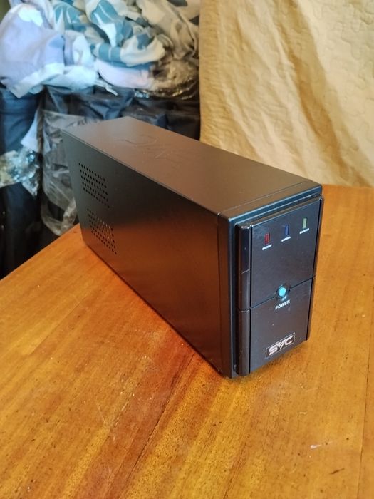 Продам УПС SVC-v-800-l