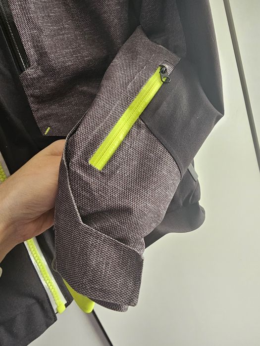 Зимни непромокаеми юношески якета 11-12 г.