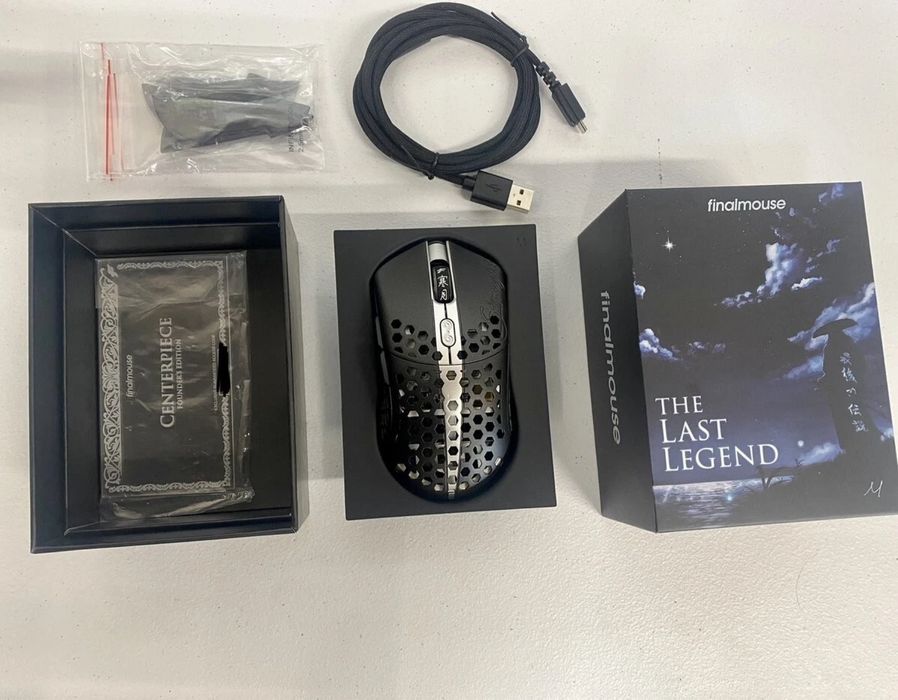 Продавам 3 премиум гейминг мишки + лимитиран mousepad