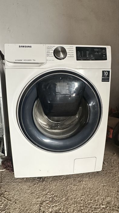Продам стиральную машинку