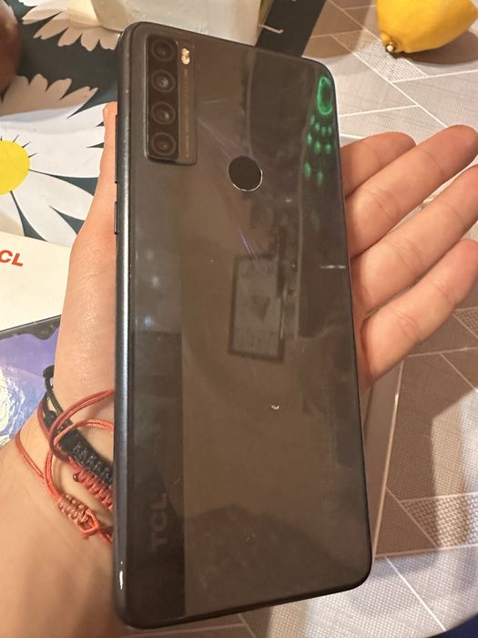 TCL 20 SE спукан дисплей