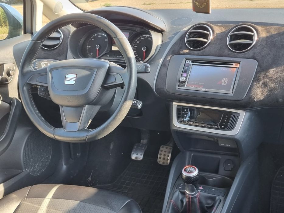 Seat Ibiza 2013 1.6 diesel | 139.000 km | manual | euro 5 | RATE FĂRĂ AVANS