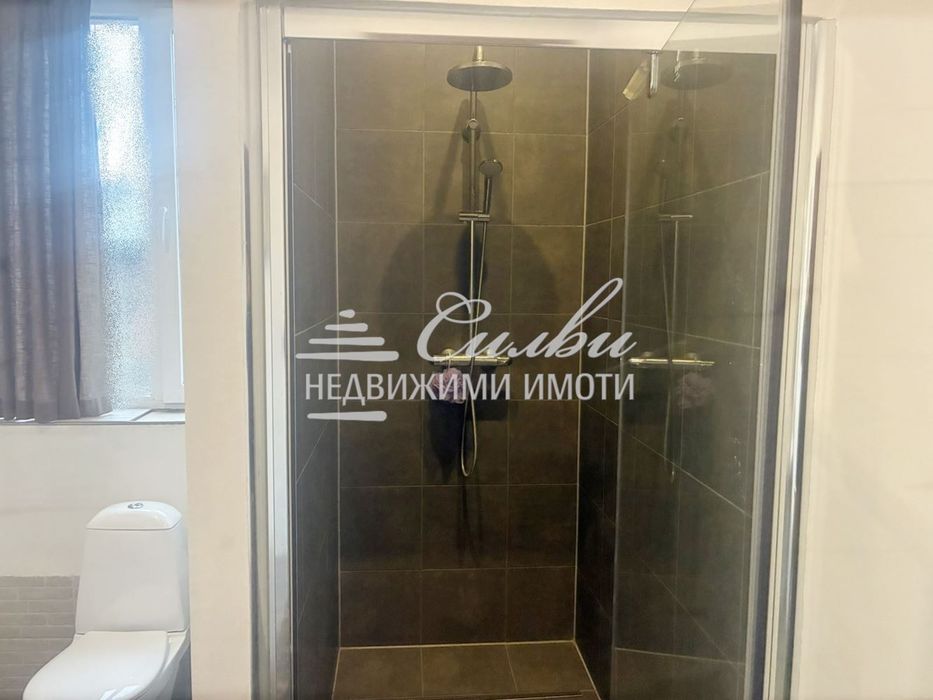 Тристаен ТУХЛЕН апартамент след ОСНОВЕН РЕМОНТ - кв. Добруджански!