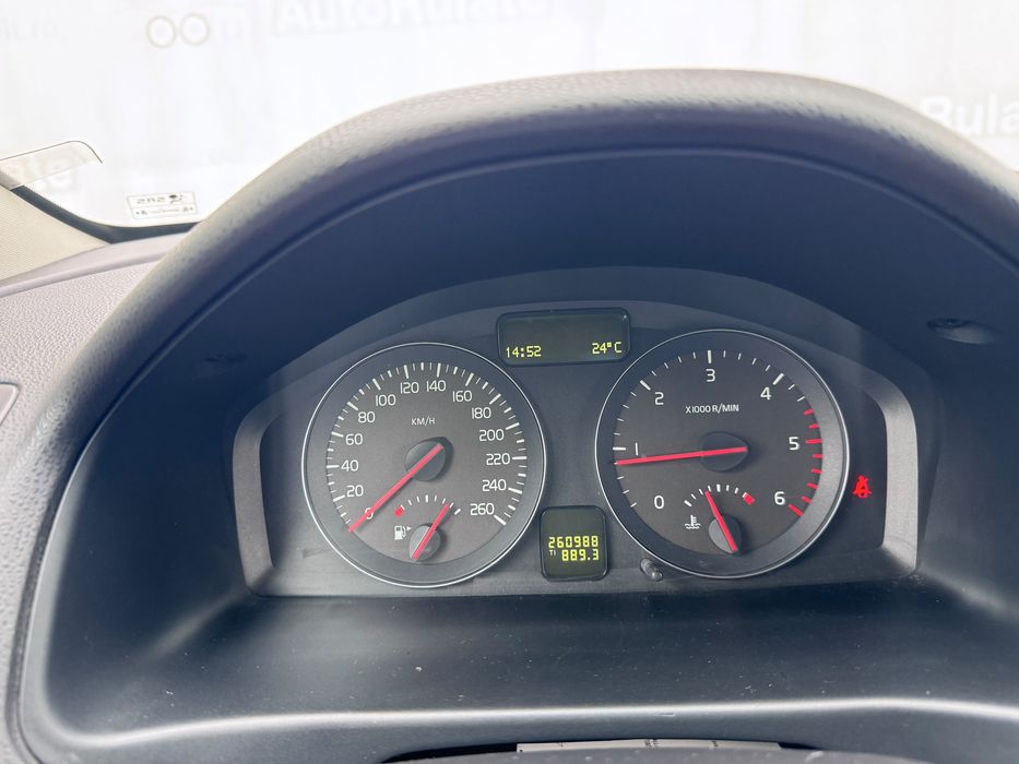 Volvo C30 facelift 2011 motor 1,6 diesel posibilitate RATE FiXE Avans 0%