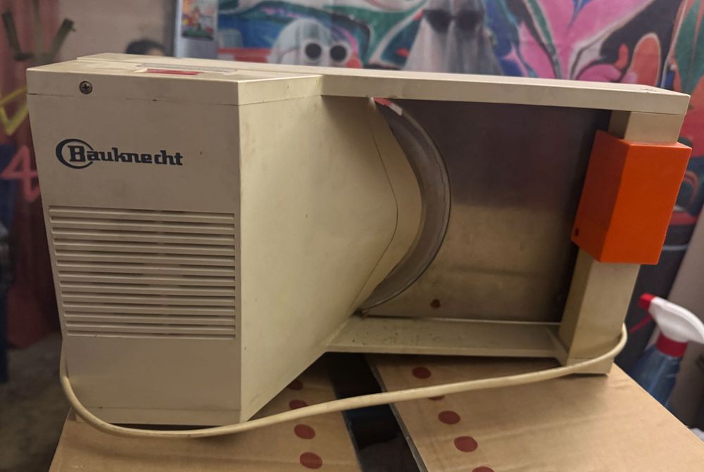 Ретро винтидж машина за слайсване Bauknecht – работеща