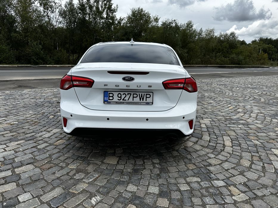 Ford Focus MK4 1.5 Diesel Sedan Automat - Usor Negociabil
