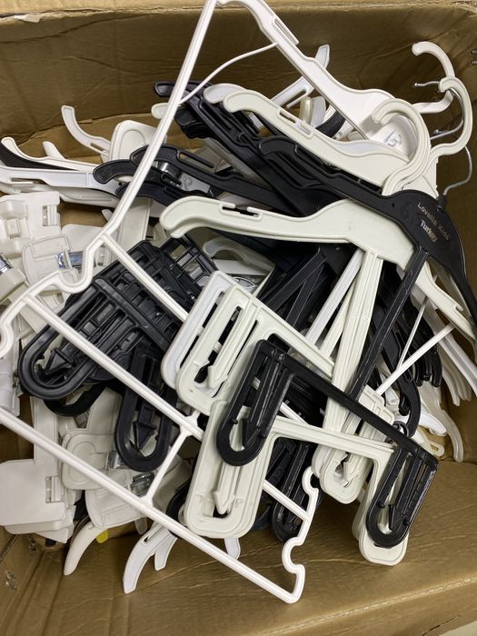 Вешалки детские