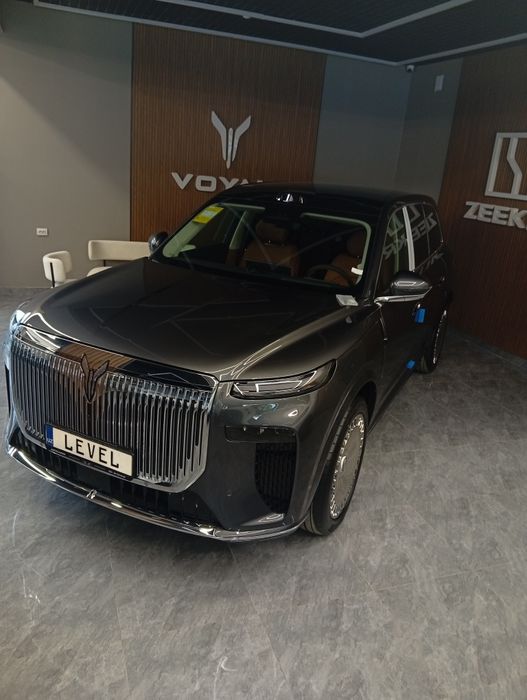 Voyah Taishan Max Plus 2026yil

Yoqilg'i turi: Plug-in Gibrid (Benzin