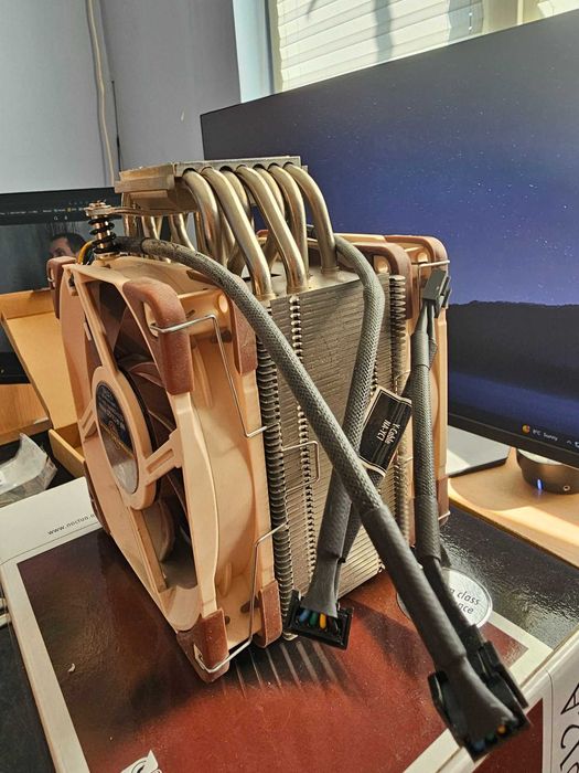 Охладител Noctua NH-U12A равностоен на NH-D15