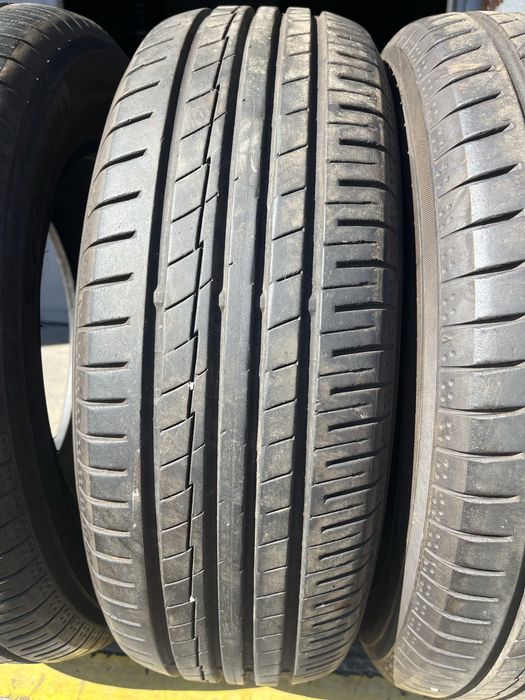 4 бр. летни гуми 195/65/15 Yokohama 6-6,5 mm DOT 4518/0419