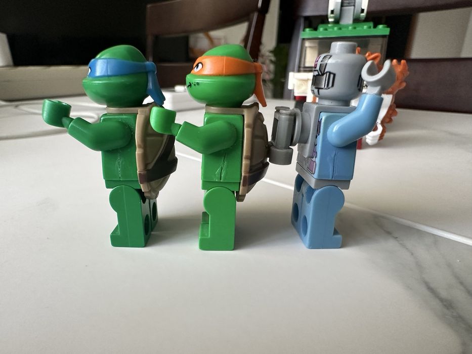 LEGO TMNT 79104 The Shellraiser Street Chase