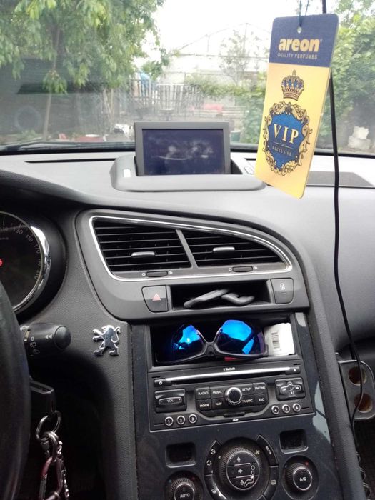 Vand Peugeot 5008
