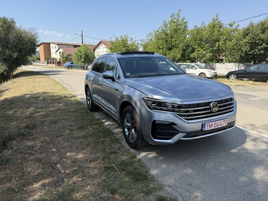 Vand VW TOUAREG R-Line! Full! Masaj Scaune , Scaune Ventilate!Full!