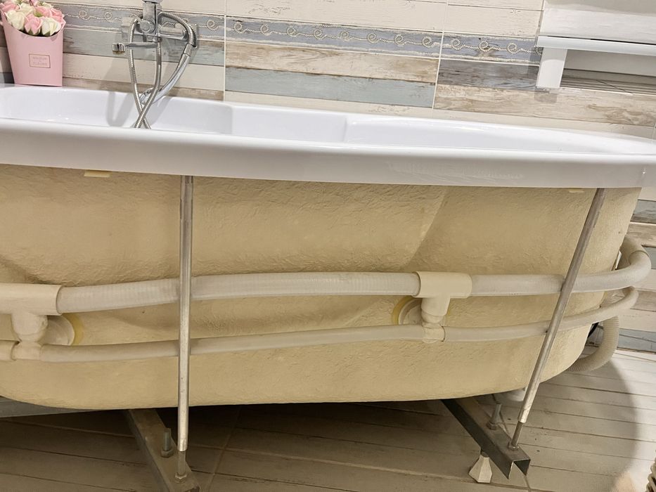 Гидромассажная ванна