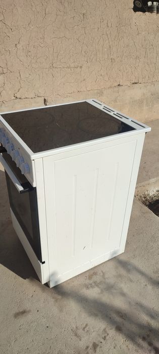 Электрический плита с духовкой