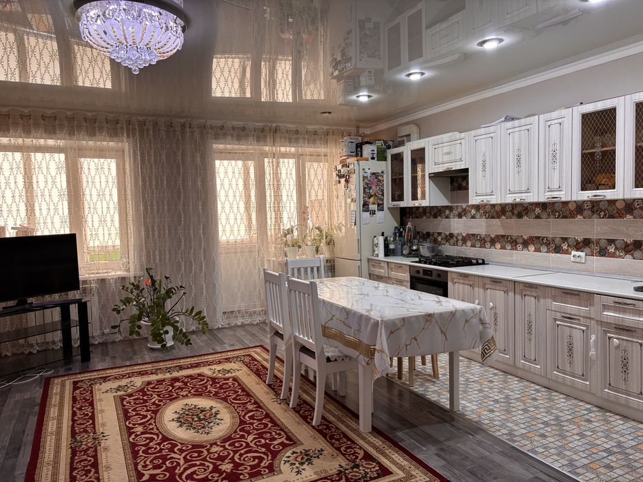Продам 3-х комнатную квартиру