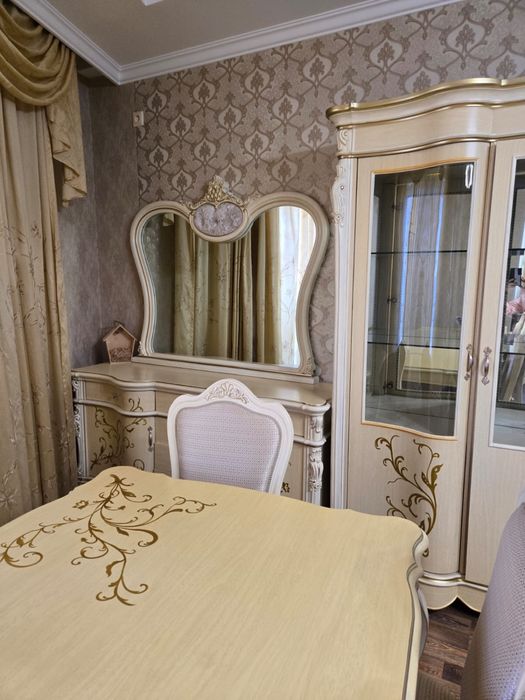 Мебельный гарнитур(гостинная)