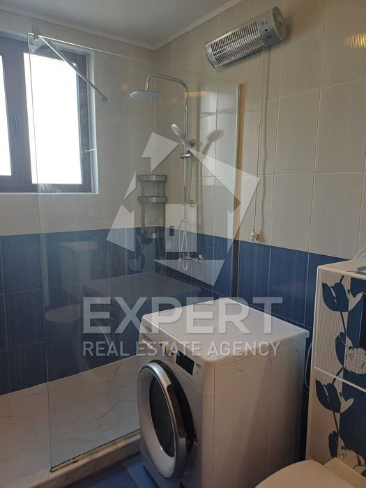 Дава се под наем Двустаен апартамент в Варна, Морска градина - 75 кв.м за 306 € - Снимка #11
