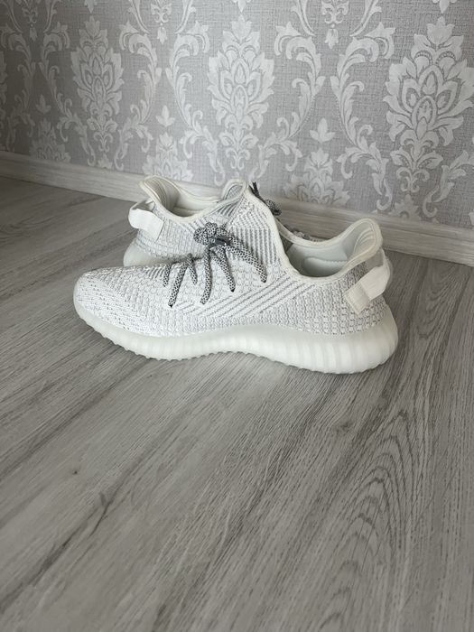 Yeezy 350 static reflective