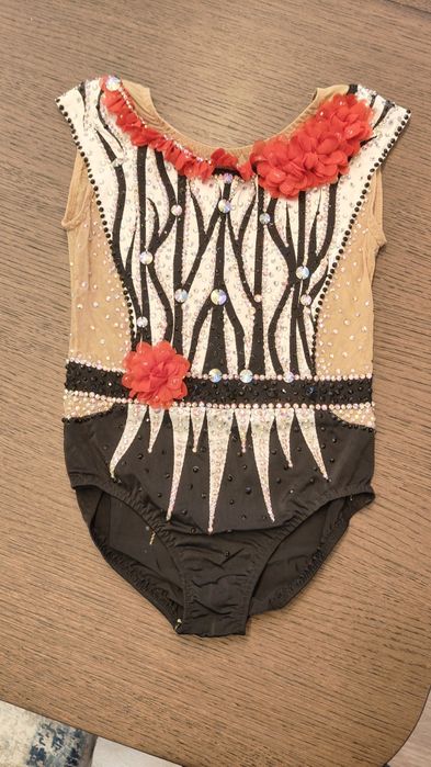 Трико за художествена гимнастика