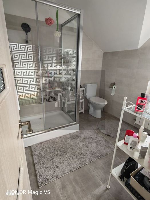 Vila Individuala 4 camere,200 mp  curte/Otopeni x
