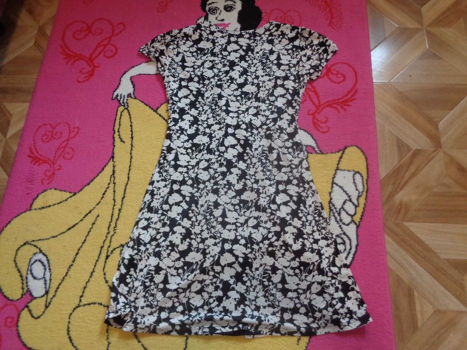 Vand rochie de vara pt dama 6.