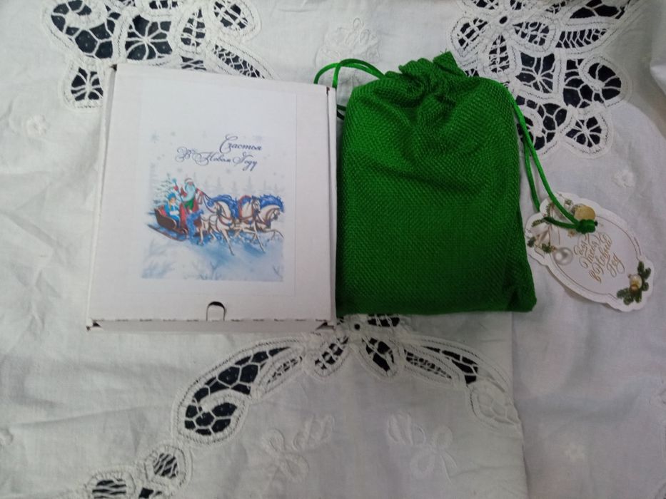 Элементы оформления, украшения новогодних праздников