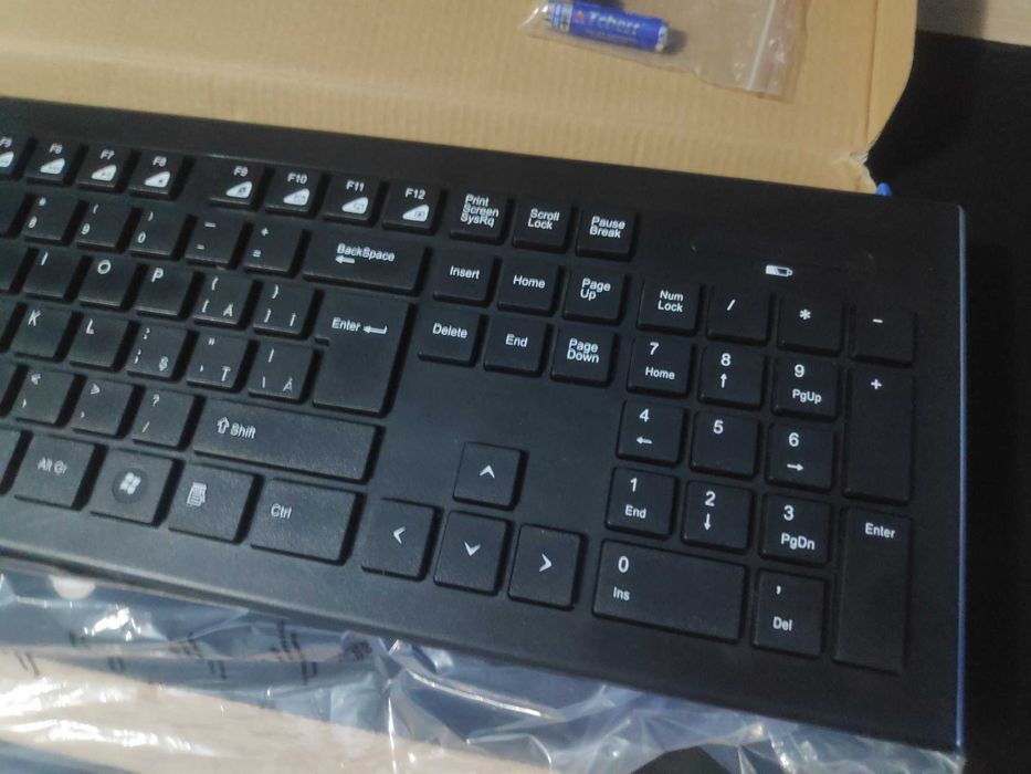 Tastatura wireless Hama Cortino, Negru