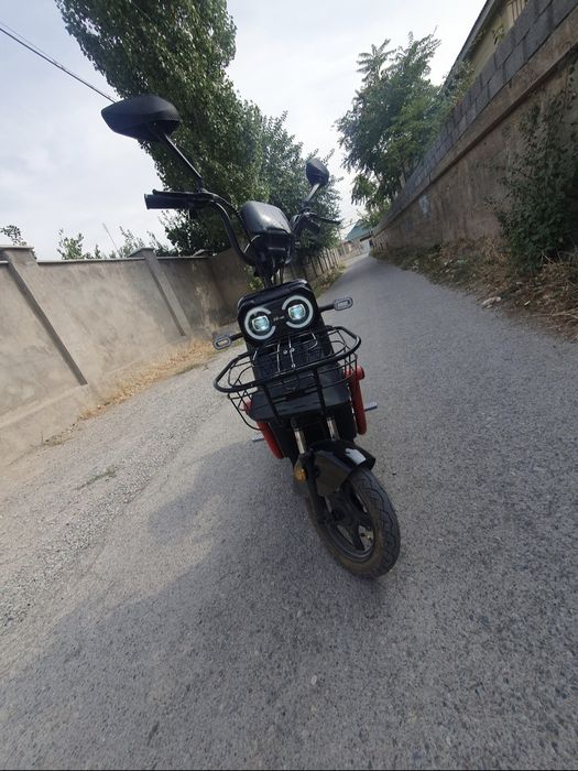 Минимум 90к или 100