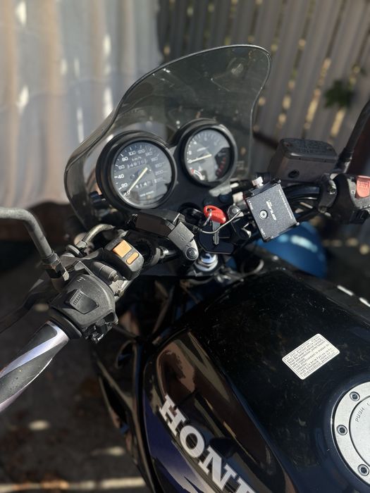 Motocicleta Honda CB500