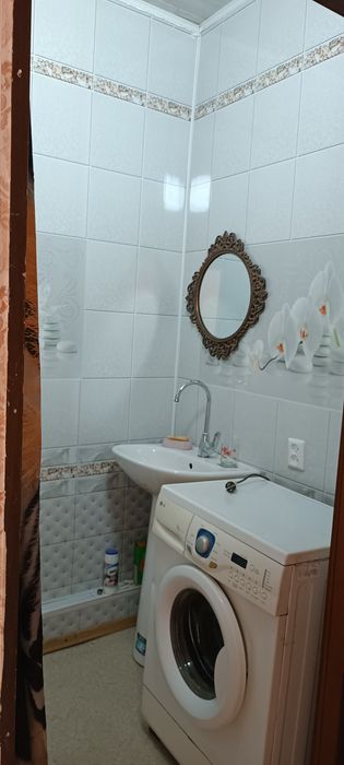 Продаю квартиру в Новодолинске