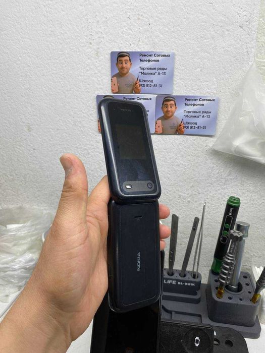 Продам телефон Nokia 2660 Flip 4G Volte Keypad Phone