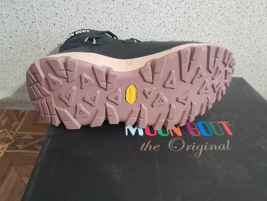 Moon Boot-туристически обувки номер 39