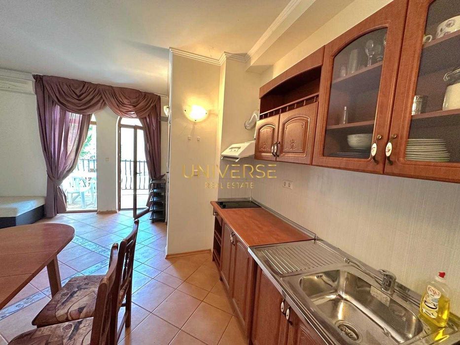 Продава се Двустаен апартамент в к.к. Елените - 56 кв.м за 1161 €/кв.м - Снимка #2