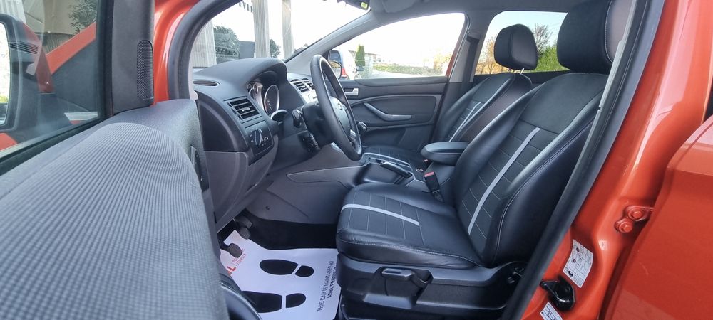 Ford Kuga  4×4 Euro 5 Culoare deosebita  2.0 Diesel 140 cp