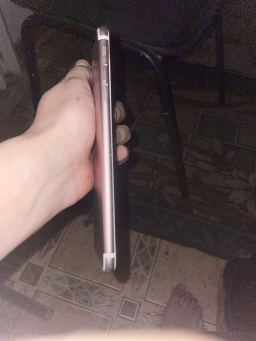 Айфон 7+ 128гб.